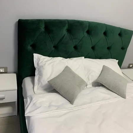 Apartment Alezzi Calypto