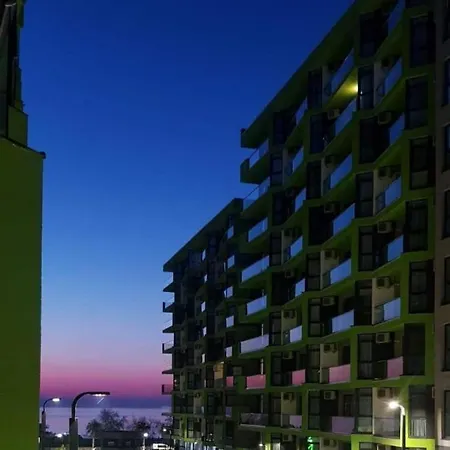Alezzi Calypto Apartment *